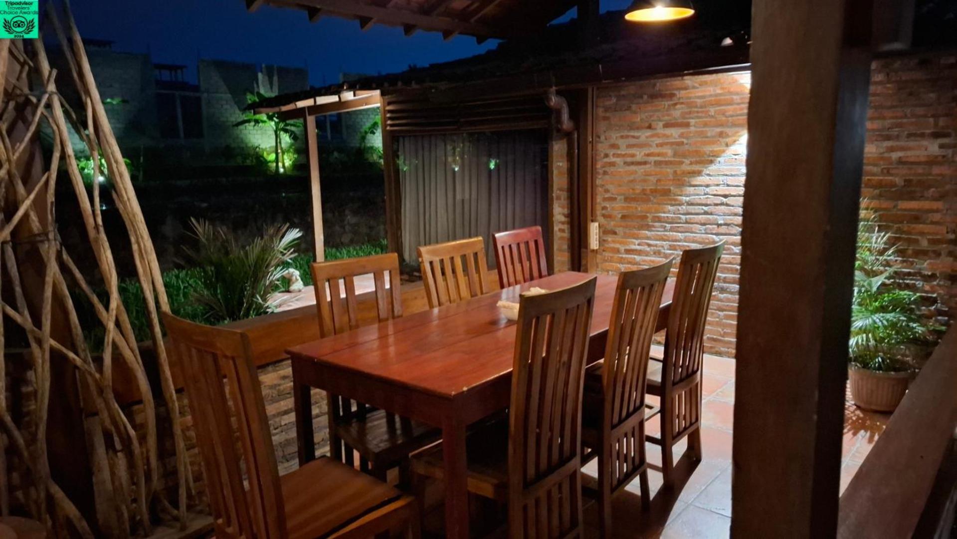 Alamanda Family Villas, Pool & Local Tours Yogyakarta Kültér fotó